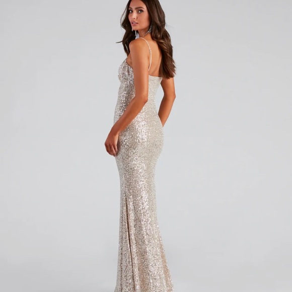 Windsor Sequin Prom Dress - Picture 3 of 7